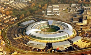 لم يبدو أن مقر الاتصالات الحكومية (GCHQ) في شلتنهام يحقق في الرسائل الروسية المؤيدة للإجازة.