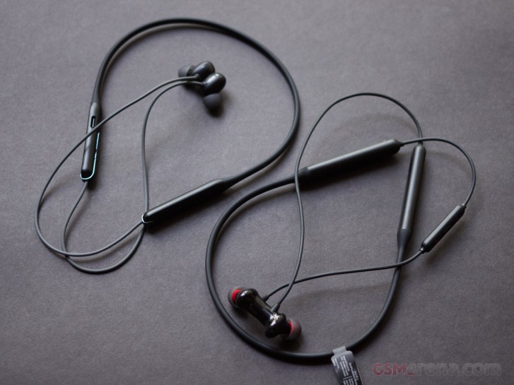 OnePlus Bullets Wireless Z مقابل Oppo Enco M31