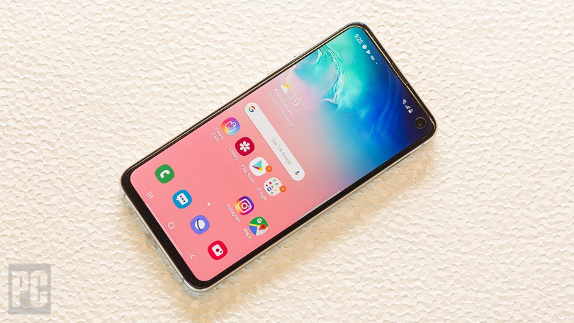 هاتف Samsung Galaxy S10e