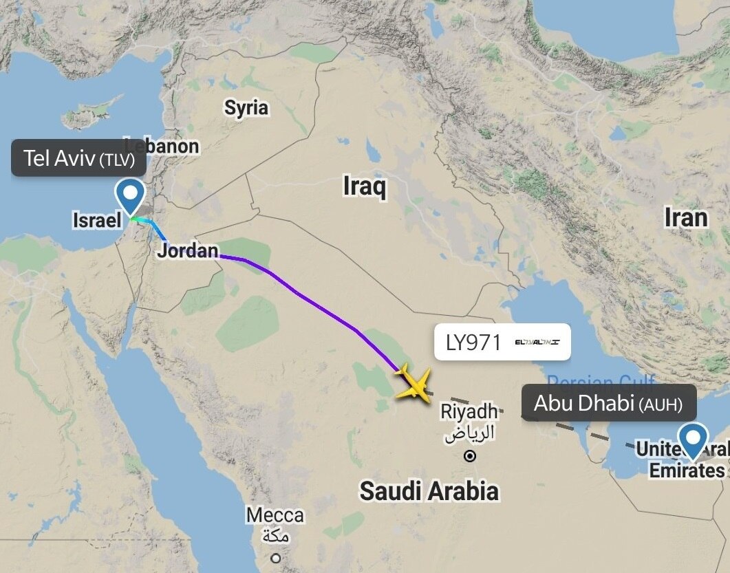 مسار رحلة العال 971 عبر المملكة العربية السعودية.