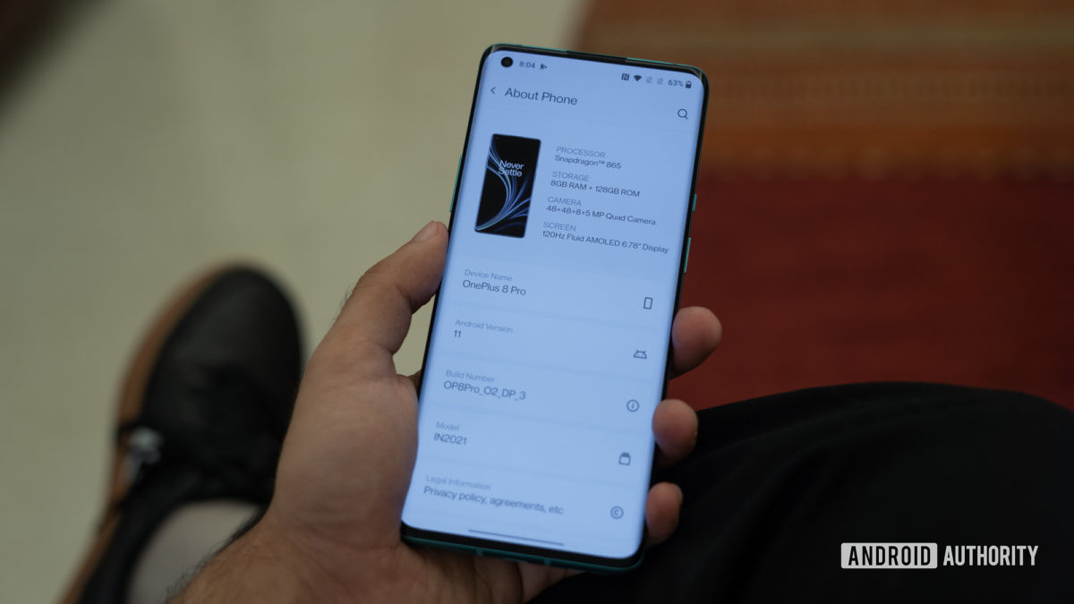 OnePlus 8 Pro Android 11 dev معاينة android 11 حول الصفحة