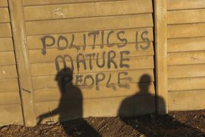 كتابات سياسية في زيمبابوي (AP)