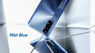 Realme 7 باللون الأزرق الضبابي