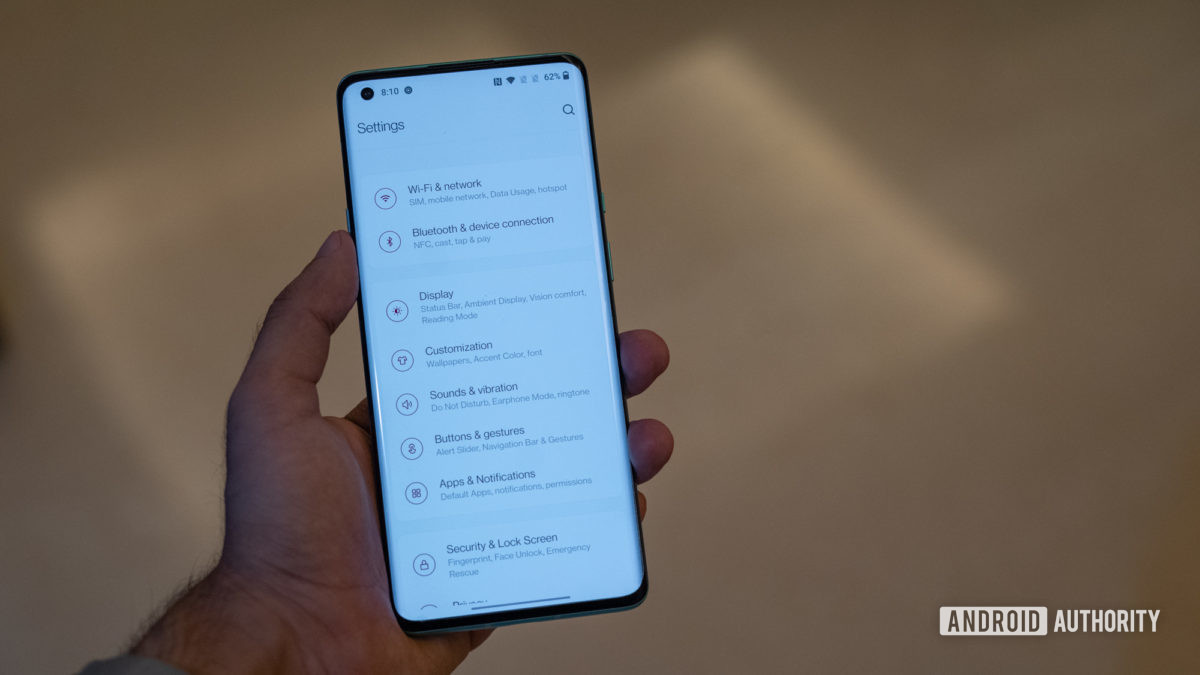 OnePlus 8 Pro Android 11 dev معاينة الخط الجديد