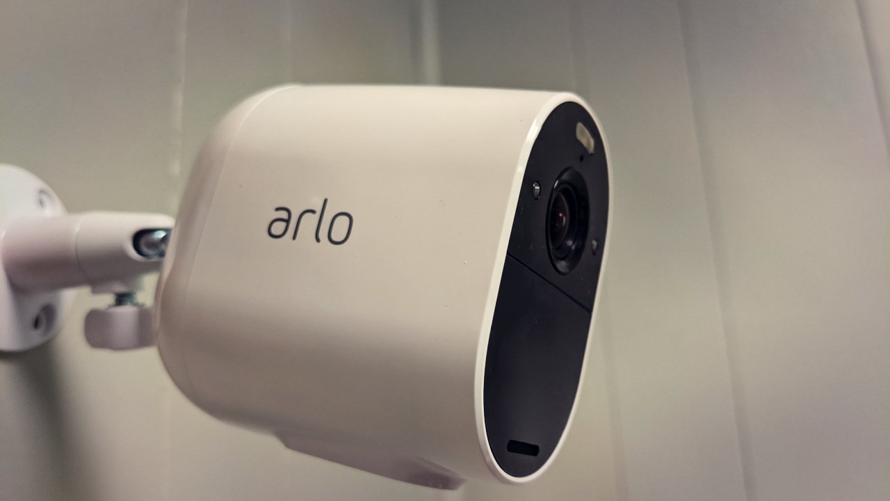 arlo essential 05