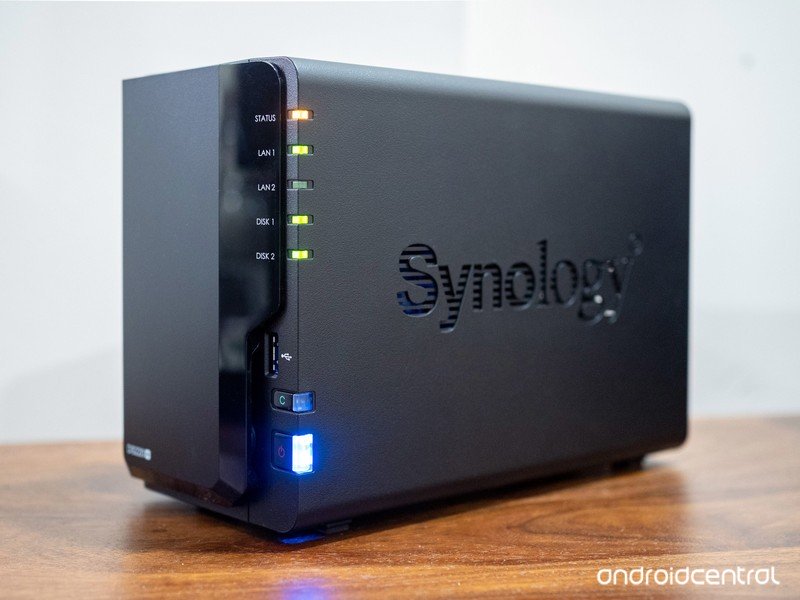 synology ds220 plus review 1 - الساعة 25