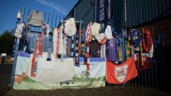 عاما طويلا على مشجعي نادي Bury FC