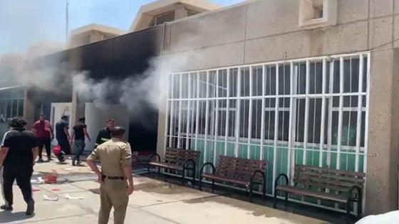 انقاذ مكتبة جامعة بغداد ووثائقها الثمينة من حريق هائل