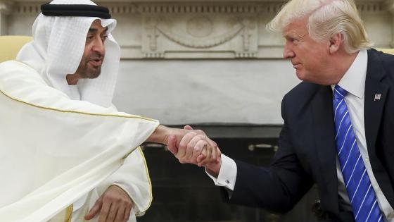 الإمارات توافق على تطبيع العلاقات مع إسرائيل في محاولة لوقف ضم الضفة الغربية