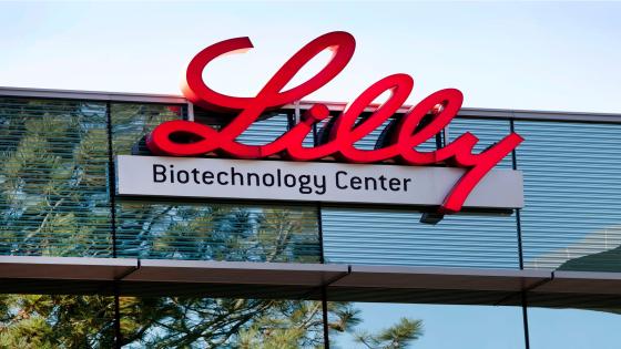 يستخدم Eli Lilly المختبرات المتنقلة لدراسة ما إذا كان دواء الجسم المضاد يمكن أن يمنع Covid-19 في دور التمريض