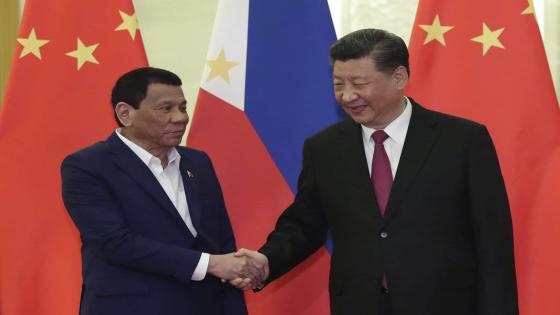 الرئيس الفلبيني يكافح لإظهار تحالف بلاده مع الصين ناجحا