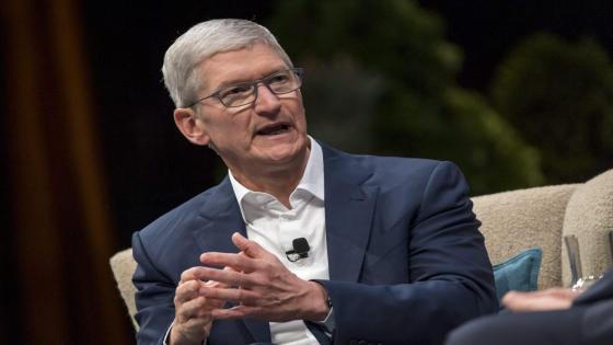 تقول Apple إن الرئيس التنفيذي لشركة Epic Games أراد صفقة جانبية لـ Fortnite