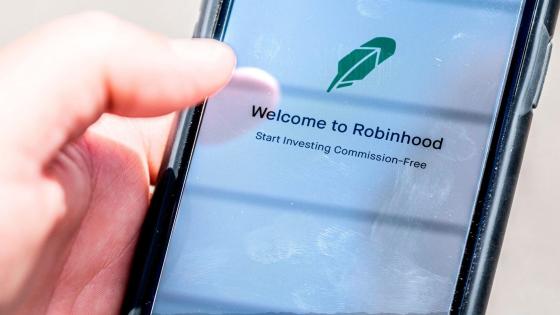 كيف تجني Robinhood الأموال من صفقات العملاء على الرغم من جعلها مجانية