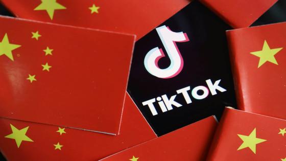 ترامب يهدد بحظر TikTok في الولايات المتحدة 