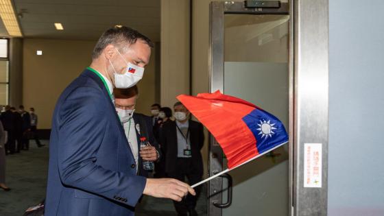 تقارب أمريكي تايواني يثير غضب الصين