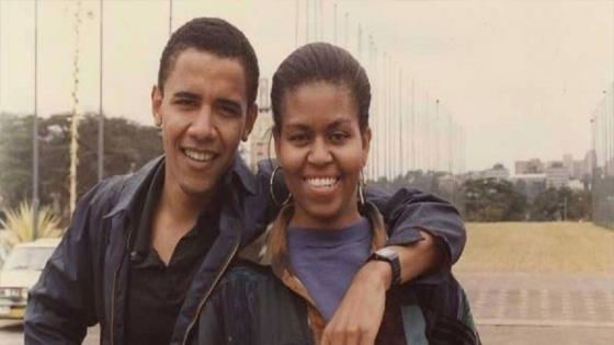 بمناسبة عيد ميلادها أوباما ينشر صورة قديمة تجمعه مع زوجتة