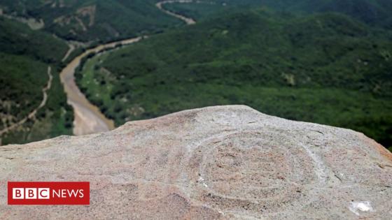 العثور على آثار منحوتة وسط المكسيك