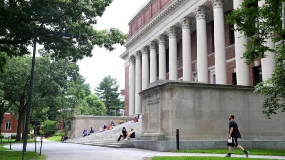 هل تبلغ قيمة جامعة هارفارد 50000 دولار عند الدراسة عن بعد؟