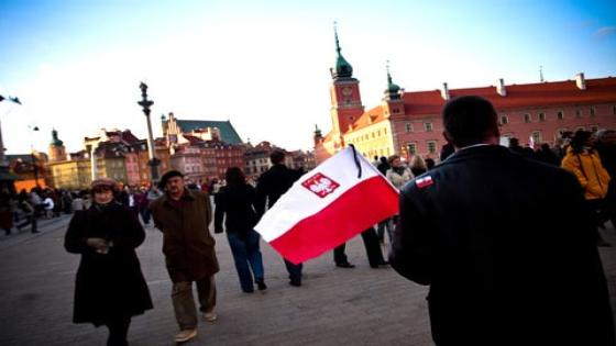 بولندا تهاجم الاتحاد الأوروبي بسبب دعمه لمثلييها