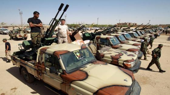 حشد عسكري بين طرفي النزاع في ليبيا
