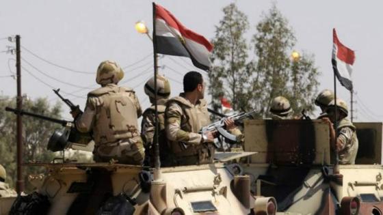 مقتل وإصابة 15 عسكريا مصريا