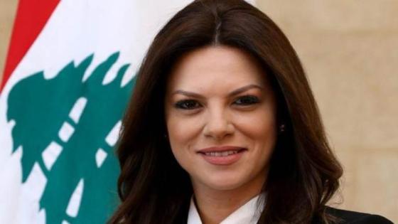 فضيحة جنسية وزيرة لبنانية تنافس هيفاء وهبي