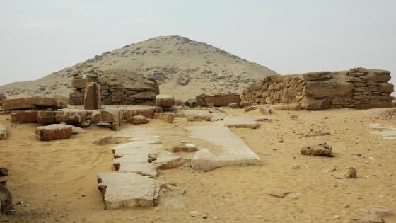 مصر.. ترميم مقبرة مهندس بناء أهرامات «الأسرة الخامسة»