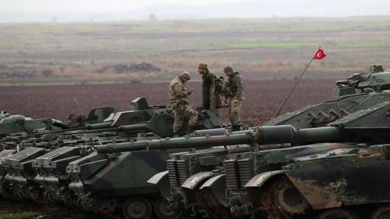 الجيش التركي يقصف مواقع لنظام الأسد