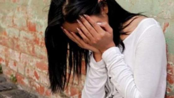 بنت 13 عام زوج والدتها اغتصبها بالحمام