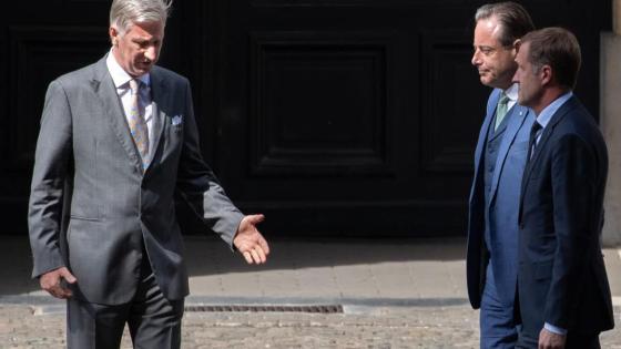 ملك بلجيكا يأمل في كسر الجمود السياسي