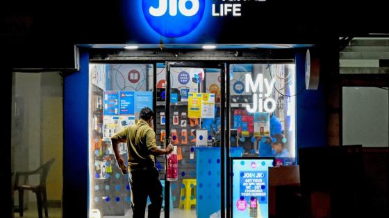 هل ستكون شركة Jio الهندية العملاق التكنولوجي القادم؟