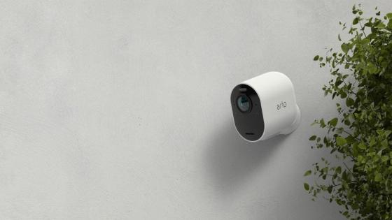 Arlo Pro 3 مقابل Arlo Pro 2: ما الفرق وأيهما يجب أن تشتريه؟