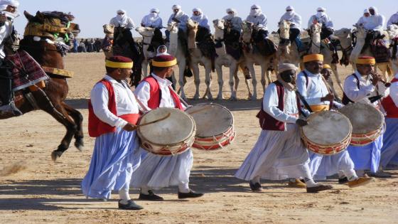 صفحات من التراث التونسى " شعر شعبى .حكايات .أمثال " ملف