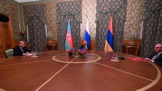 وزير الخارجية الأرميني يلتقي رؤساء مجموعة مينسك