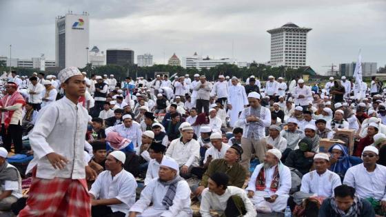 رسالة لأئمة اندونيسيا بسبب استباحة للدماء 