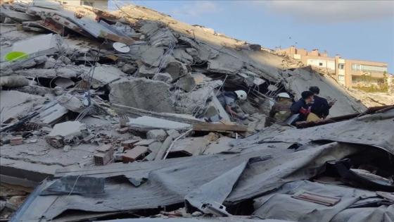 آخر حصيلة لضحايا زلزال إزمير التركية