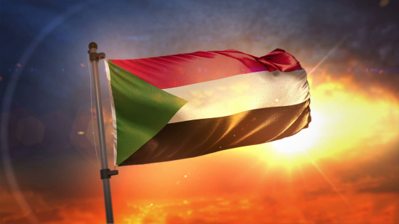 السلطات السودانية تحذر من العمل