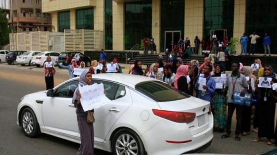 إضراب السودان غير مسبوق والتعتيم أيضا