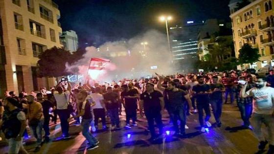 احتجاجات عنيفة في بيروت
