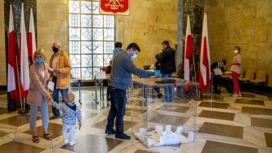 انتخابات الرئاسة في بولندا تواجه فشلا محتملا