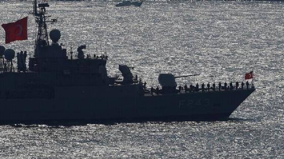 البحرية التركية تجري تدريب رمايات نارية شرق المتوسط