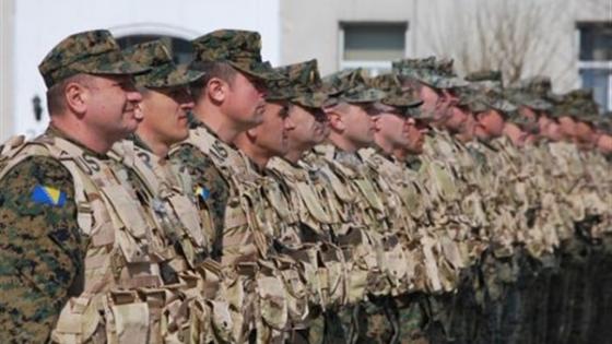 البوسنة تعتقل سبعة ضباط وجنود سابقين