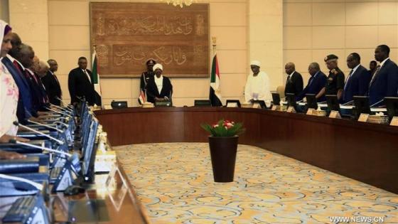 الحكومة السودانية الجديدة تؤدي اليمين الدستورية