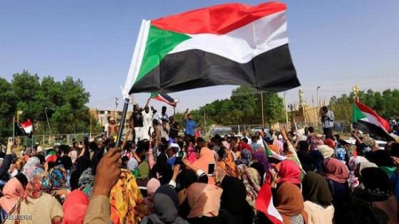 مليونية أمام القصر الجمهوري في الخرطوم