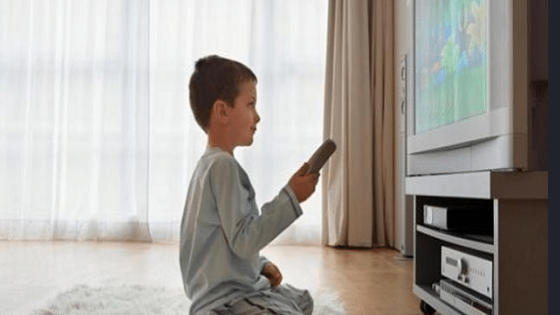 تأثير التلفاز على الأطفال و سلوكياتهم