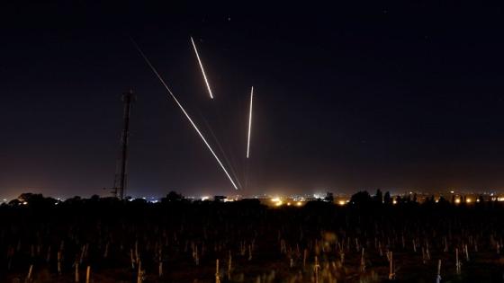 إطلاق صواريخ من غزة المقاومة