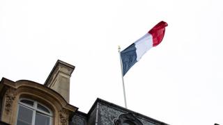 فرنسا
