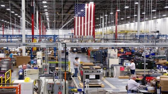 للمرة الأولى منذ 2016 انكماش قطاع الصناعة الأمريكي