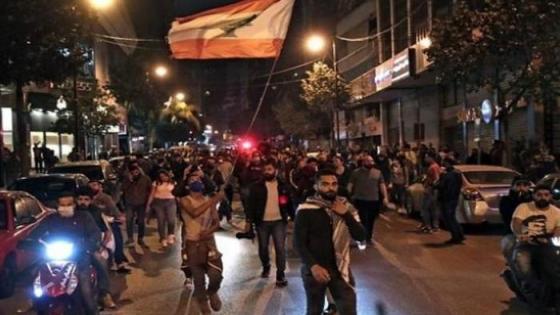 احتجاجات لبنانية ليلية
