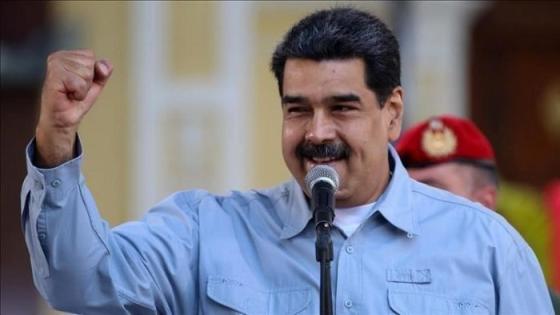مادورو يأمل في حل أزمة فنزويلا في أوسلو